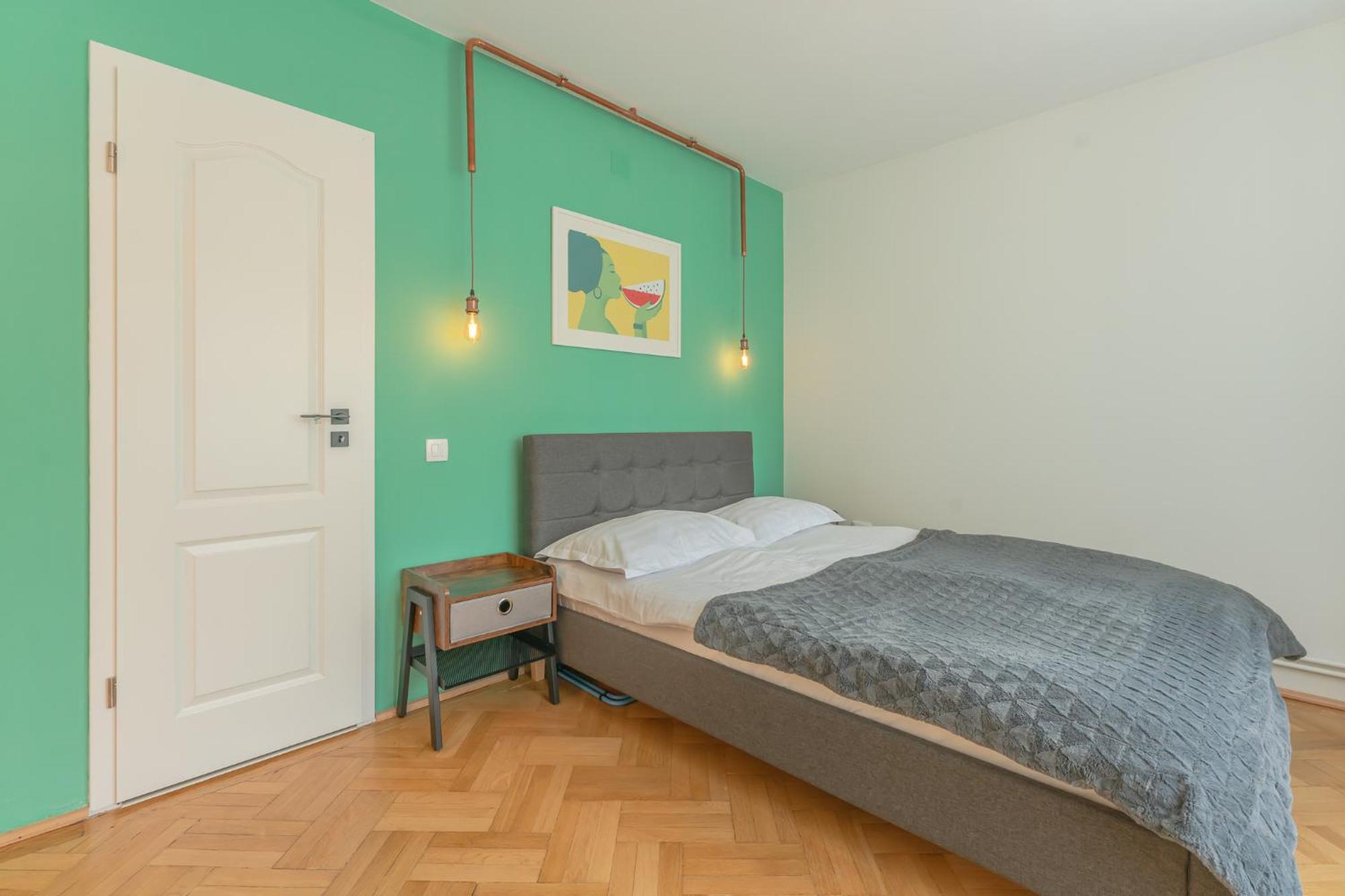 Castanilor 6 - Hip Industrial Apartment Close To City Centre Brasov Ngoại thất bức ảnh