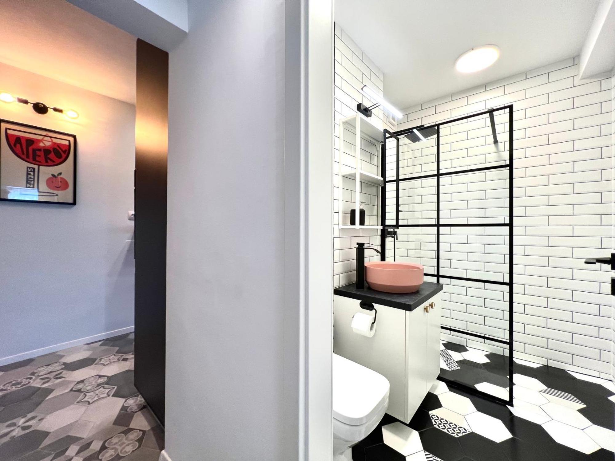 Castanilor 6 - Hip Industrial Apartment Close To City Centre Brasov Ngoại thất bức ảnh