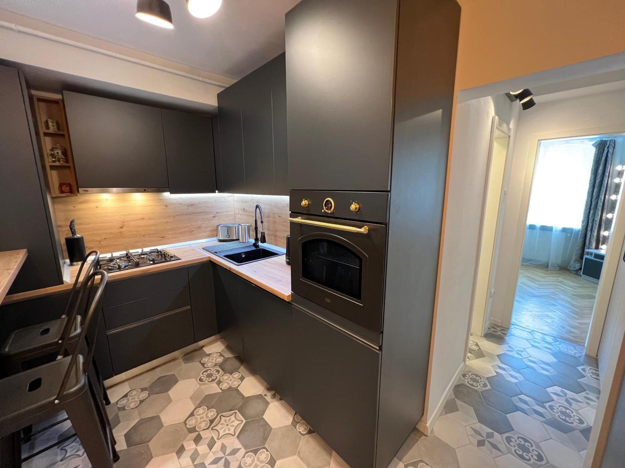 Castanilor 6 - Hip Industrial Apartment Close To City Centre Brasov Ngoại thất bức ảnh